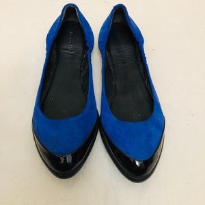 Rachel Roy navy and black flats